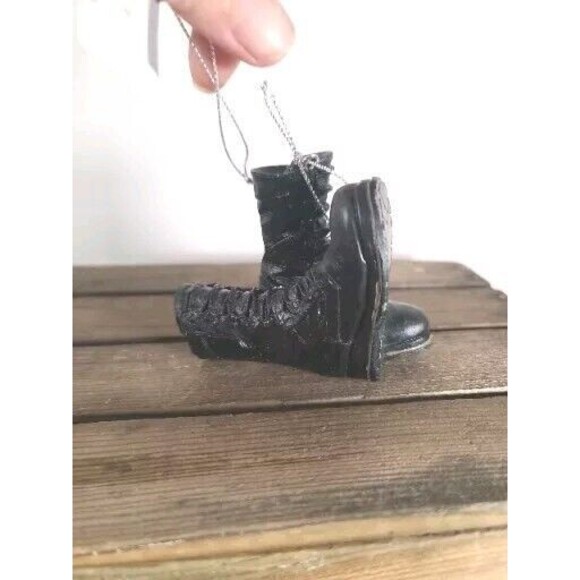 NEW NWT Midwest CBK Military Christmas Ornament, NAVY Combat Boots - Picture 4 of 6